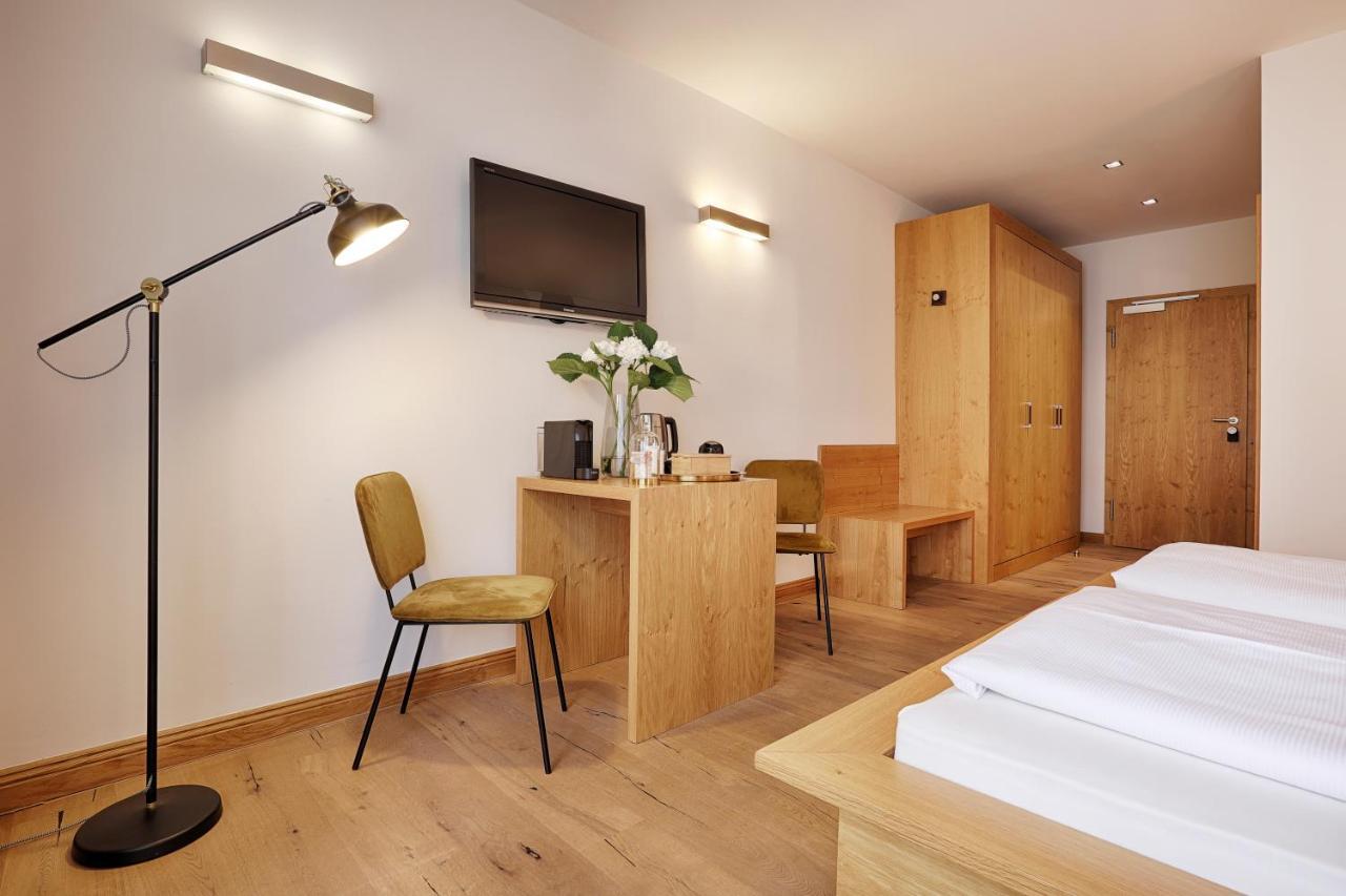 Hotel Wiener Botschaft In Veitshoechheim Экстерьер фото