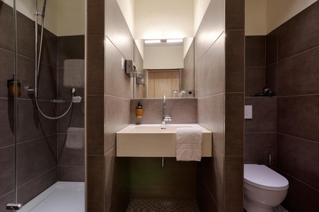 Hotel Wiener Botschaft In Veitshoechheim Экстерьер фото